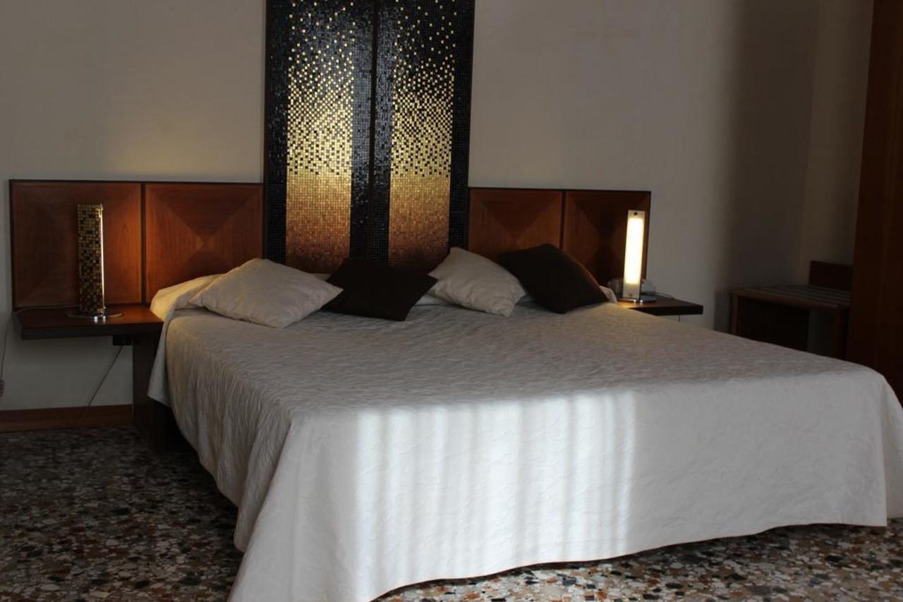 Domus Orsoni Bed & Breakfast Venesia Bagian luar foto