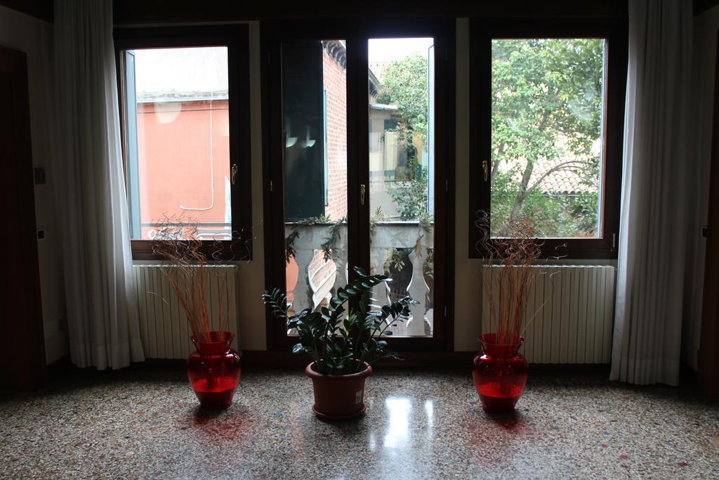 Domus Orsoni Bed & Breakfast Venesia Bagian luar foto