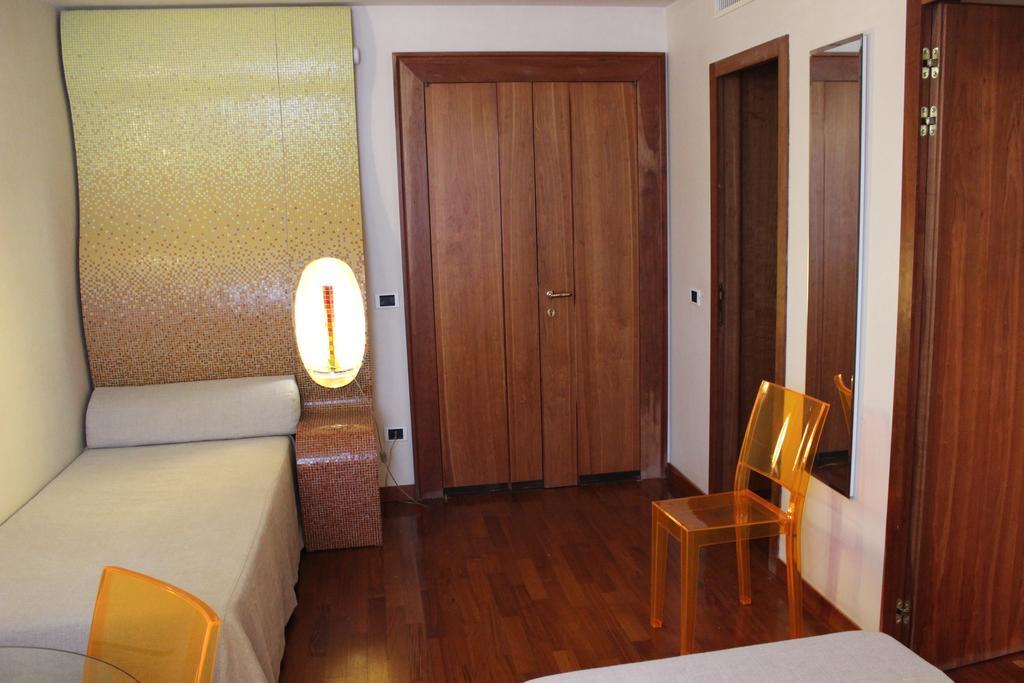 Domus Orsoni Bed & Breakfast Venesia Bagian luar foto