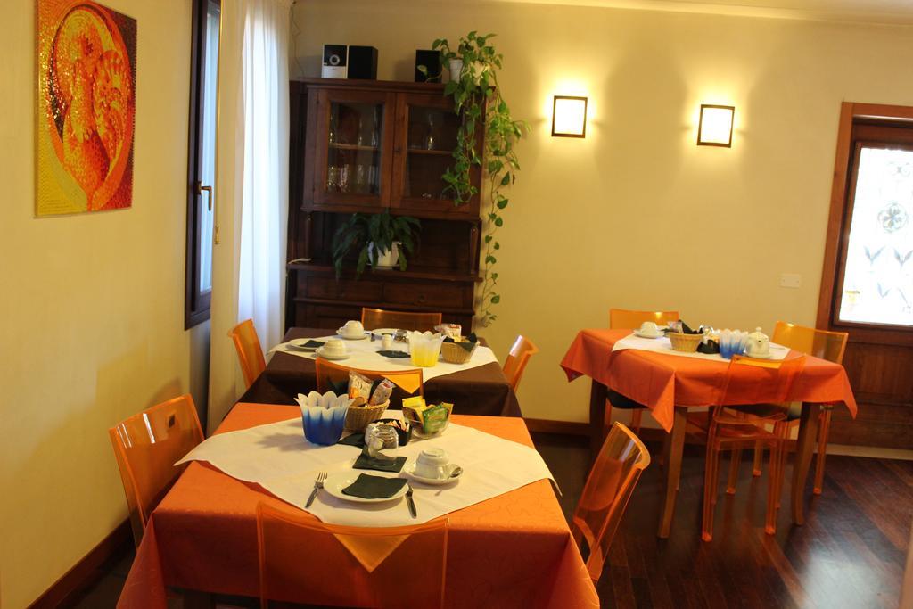 Domus Orsoni Bed & Breakfast Venesia Bagian luar foto
